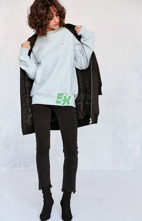 champion reverse weave套頭衫多少錢？champion糖果衛(wèi)衣價(jià)格