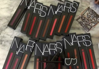 nars黑管特霧唇釉怎么樣_nars黑管特霧唇釉色號試色