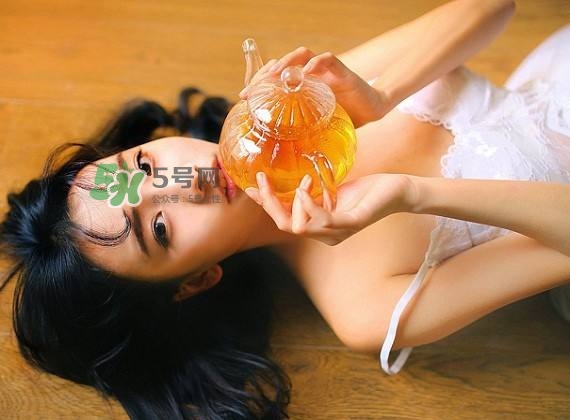 避孕藥怎么吃？避孕藥能調(diào)理月經(jīng)嗎？