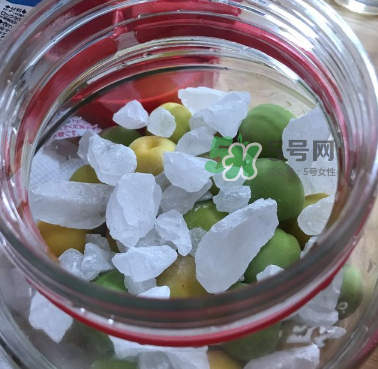 自制青梅酒的做法 青梅酒泡多久可以喝？