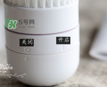 倩碧聲波潔面儀怎么充電？倩碧潔面儀充電燈不亮