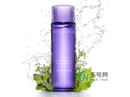 dermafirm德妃紫蘇水變色怎么回事？德妃紫蘇水什么顏色？