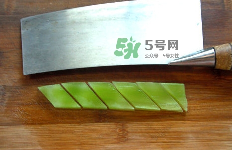 青筍怎么處理？青筍怎么切成菱形