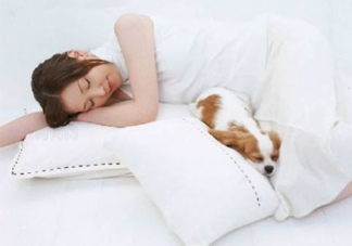 做夢(mèng)是睡眠好還是不好？做夢(mèng)是不是都是相反的
