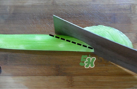 青筍怎么處理？青筍怎么切成菱形