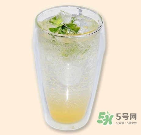 蘇打水是什么水？蘇打水喝多了會怎么樣？