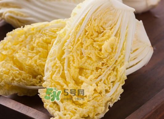 娃娃菜是轉(zhuǎn)基因蔬菜嗎？娃娃菜是涼性的嗎