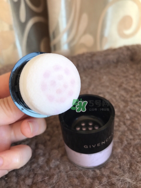 紀(jì)梵希蘑菇散粉色號怎么選？紀(jì)梵希蘑菇散粉色號試色
