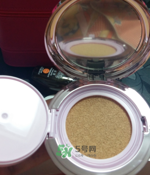 歐詩漫氣墊cc霜怎么樣？歐詩漫氣墊cc霜好用嗎？