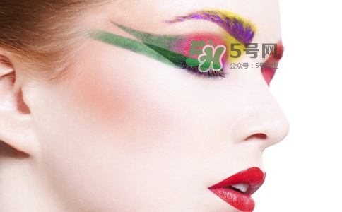 什么卸妝水好用又實(shí)惠？卸妝水怎么用？