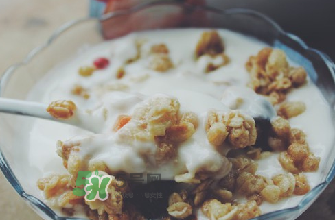 卡樂(lè)比熱帶椰子口味好吃嗎？卡樂(lè)比熱帶椰子麥片怎么樣？