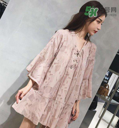 9月份可以穿裙子嗎？九月份還可以穿裙子嗎？