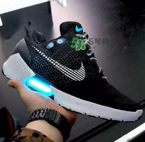nike hyperadapt 1.0國內(nèi)什么時候發(fā)售？耐克自動系鞋帶鞋國內(nèi)發(fā)售時間