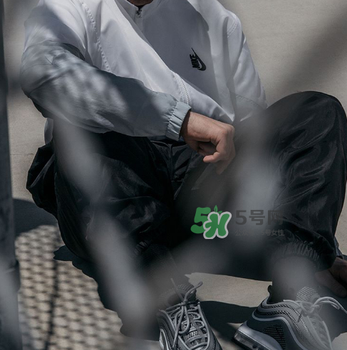 nikelab2017秋冬heritage復(fù)古運(yùn)動(dòng)服怎么樣？