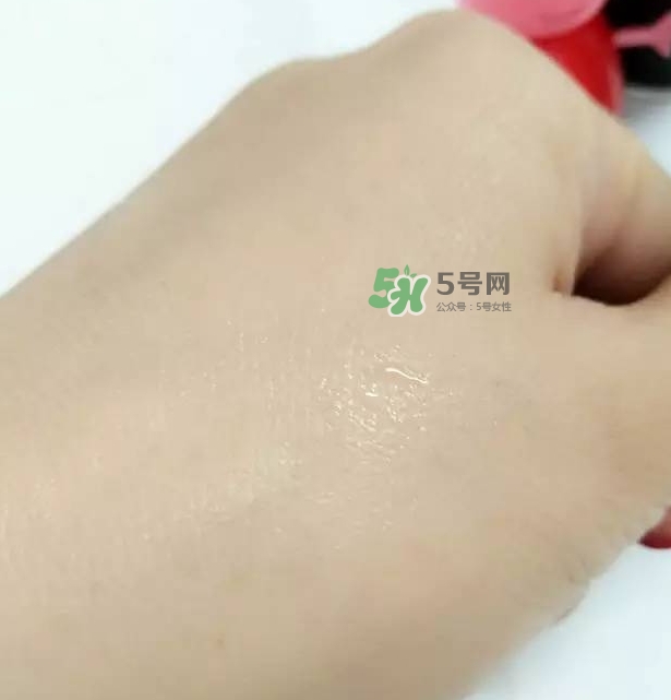 玫珂菲水粉霜怎么樣？玫珂菲全新雙用水粉霜好用嗎？