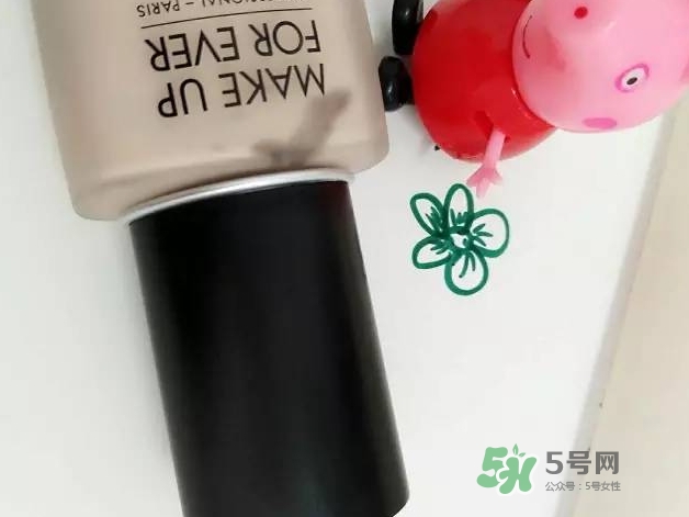 玫珂菲水粉霜怎么樣？玫珂菲全新雙用水粉霜好用嗎？