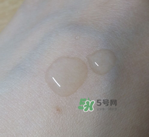 蘭芝水凝輕盈精華水怎么樣？蘭芝水凝輕盈精華水好用嗎？