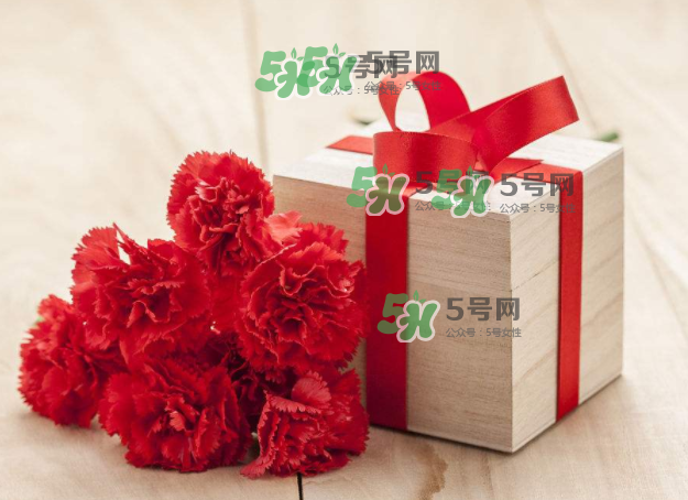你有一個福利等待領(lǐng)?。∮歇剢柎鸩豢慑e過~