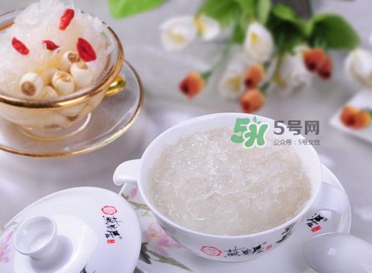 燕窩和銀耳可以一起燉嗎？燕窩和銀耳的口感區(qū)別
