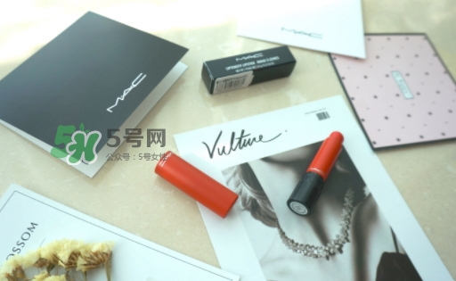 mac魅可立體凝彩唇膏怎么用？魅可立體凝彩唇膏真假辨別