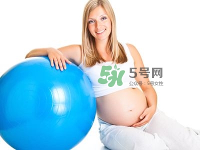 順產(chǎn)前做什么運(yùn)動(dòng)生得快？順產(chǎn)前吃什么有助分娩？