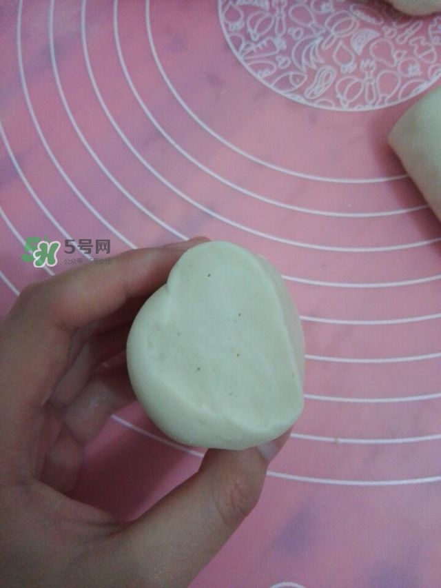外表光滑包子的做法 各種包子餡制作小竅門(mén)