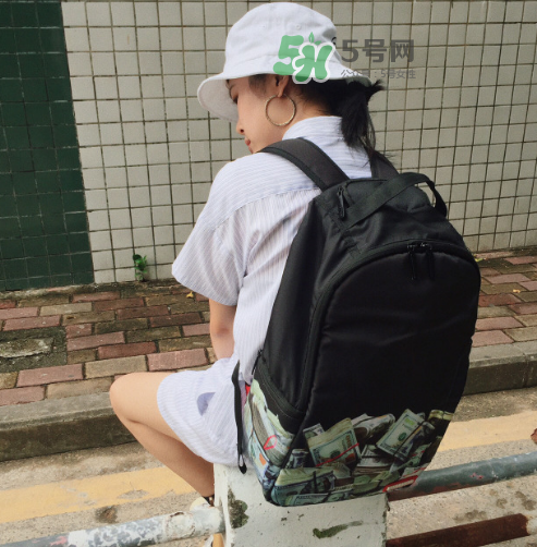 sprayground翅膀書包多少錢？sprayground雙肩包什么價位？
