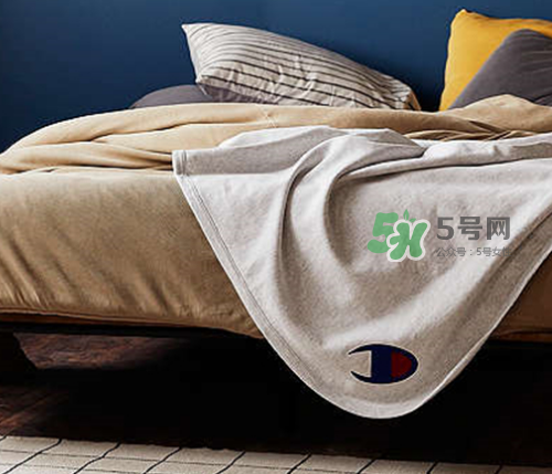 champion reverse weave毯子多少錢(qián)_在哪買(mǎi)_怎么買(mǎi)？
