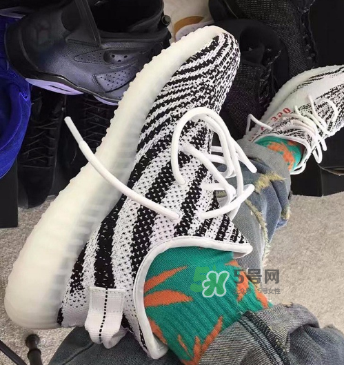 yeezy boost 350 v2白斑馬香港補(bǔ)貨怎么預(yù)定_在哪登記預(yù)約？