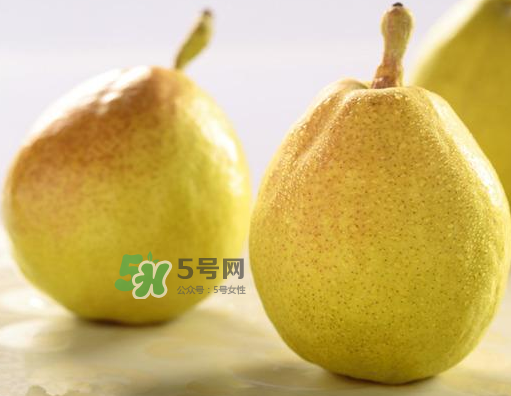 香梨能不能熬冰糖雪梨？香梨可以做冰糖雪梨嗎？