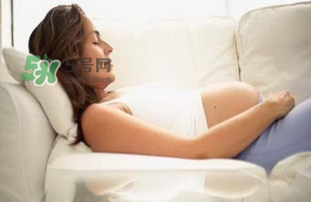 孕婦坐飛機安檢怎么過？孕婦坐飛機需要什么手續(xù)？