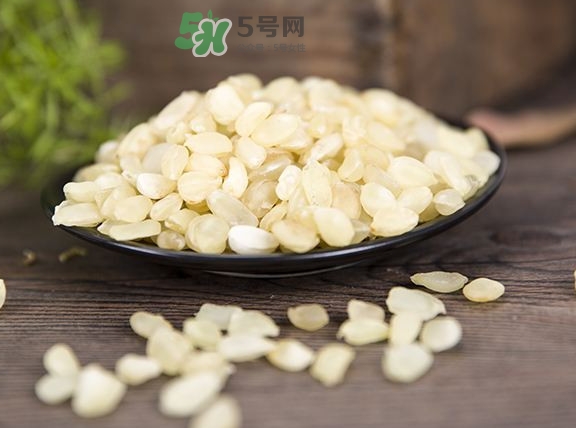 皂角米有沒有美容功效？吃皂角米美容靠不靠譜？