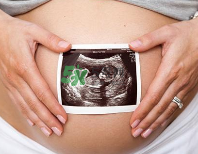 孕婦可以拔腋毛嗎？孕婦可以用脫毛膏脫腋毛嗎？