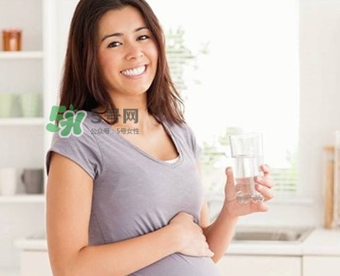 孕期為什么會水腫？孕期手腳腫怎么辦？