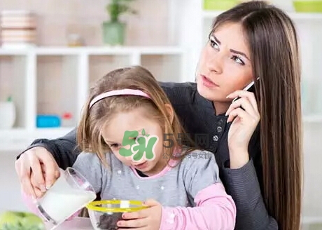 一孕傻三年是真的嗎？為什么懷孕會(huì)變傻？