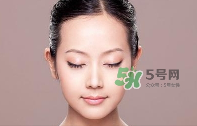 油性皮膚可以用橄欖油嗎？橄欖油擦臉有什么好處？