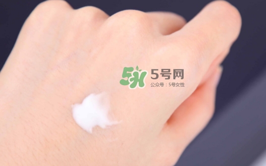 cpb光透白精華液多少錢？cpb光透白精華液價格