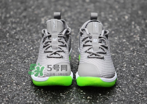nike lebron 14 low dunkman灰綠配色實物怎么樣？