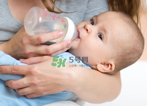 母乳和奶粉能混在一起吃嗎？母乳和奶粉混合喂養(yǎng)好嗎？