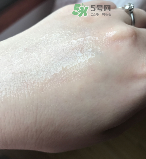 薇姿水光煥白精華水怎么樣？薇姿水光煥白精華水好用嗎？