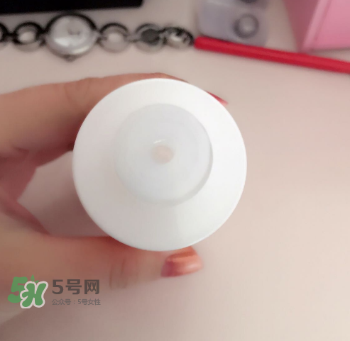 薇姿水光煥白精華水怎么樣？薇姿水光煥白精華水好用嗎？