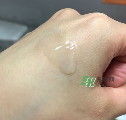 薇姿水光煥白精華水怎么樣？薇姿水光煥白精華水好用嗎？
