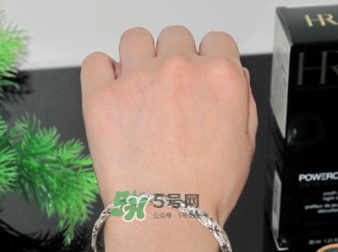 綠寶瓶和小棕瓶哪個好？綠寶瓶和小棕瓶對比