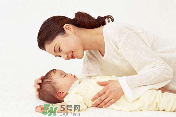 產(chǎn)后腰疼的原因是什么？產(chǎn)后腰疼自己怎么調(diào)理？
