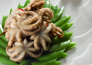 八爪魚的頭能吃嗎？八爪魚的頭里面是什么