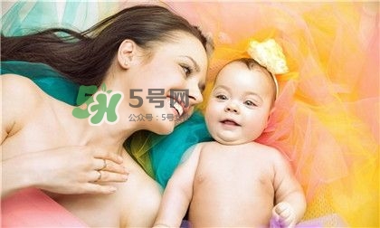 產(chǎn)后掉頭發(fā)很厲害怎么辦？產(chǎn)后掉頭發(fā)吃什么好？