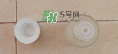 小黑瓶和神仙水哪個(gè)好？小黑瓶和神仙水哪個(gè)先用順序