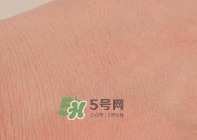 小黑瓶和神仙水哪個(gè)好？小黑瓶和神仙水哪個(gè)先用順序