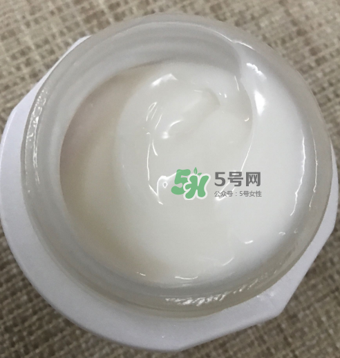 薇姿水光煥白乳霜怎么樣？薇姿水光煥白乳霜好用嗎？