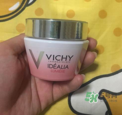 薇姿水光煥白乳霜怎么樣？薇姿水光煥白乳霜好用嗎？